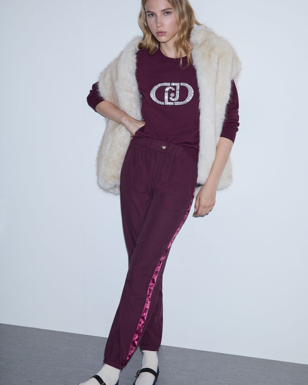 Maglia con logo monogram – foto 6
