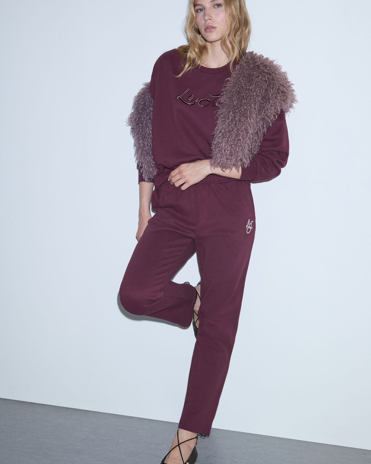 Pantaloni regular in felpa – foto 5