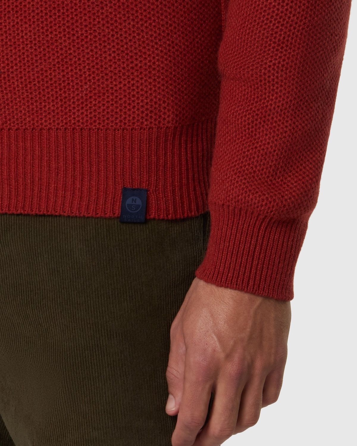 Maglione girocollo a nido d'ape rosso ruggine – foto 4