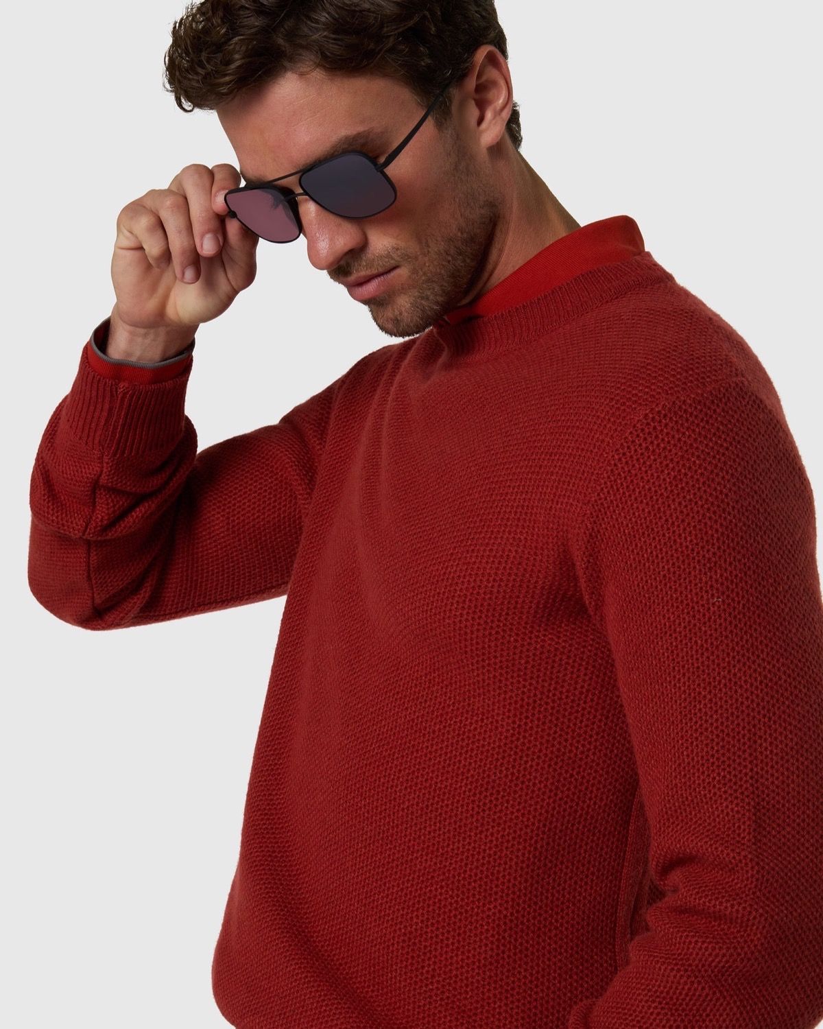 Maglione girocollo a nido d'ape rosso ruggine – foto 6