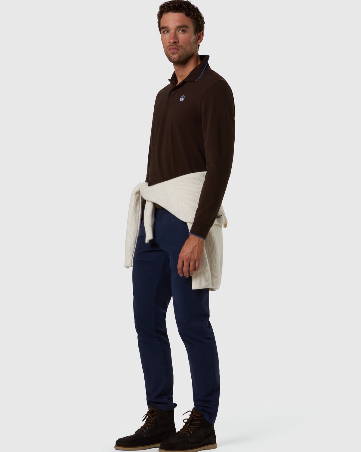 Polo a maniche lunghe con patch logo marrone scuro – foto 3